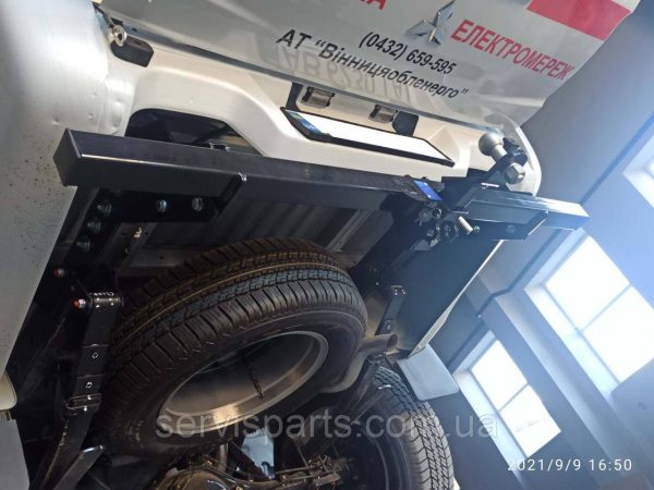 Знімний фаркоп на Mitsubishi L200 2019- (Мітсубісі Л-200) - Зображення 2