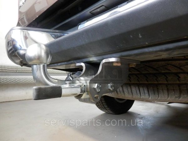 Оцинкований фаркоп на Volkswagen Amarok 2010- (Фольксваген Амарок) Швидкознімний автомат на ручці