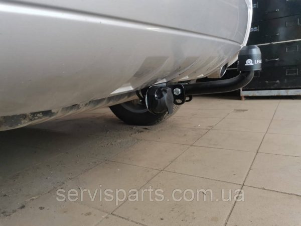 З'ємний фаркоп на Hyundai Tucson 2004-2010 без підрізу бампера. - Зображення 3