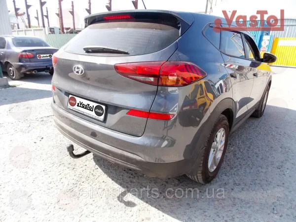 З'ємний фаркоп на Hyundai Tucson III 2018-2021 без підрізання бампера - Зображення 3