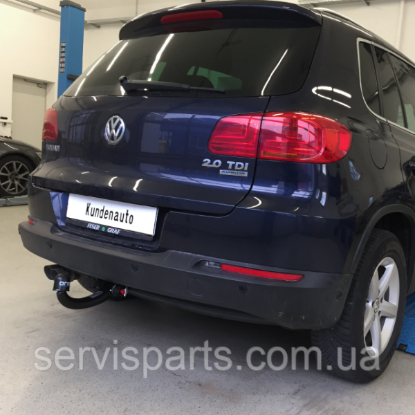 Фаркоп на Volkswagen Tiguan 2007-2016 швидкознімний на ключі.