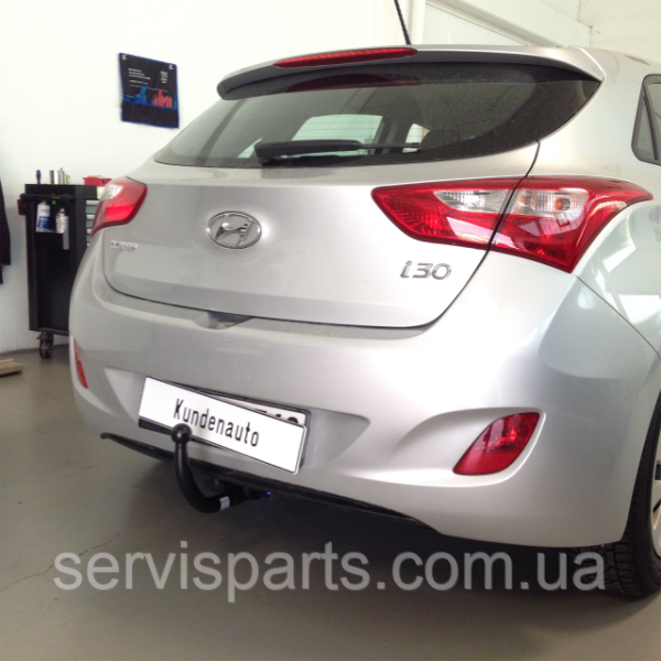 Польський фаркоп на Hyundai I30 hatchback 2012-2018 без підрізання бампера Швидкознімний вертикальний автомат на ключі - Зображення 3