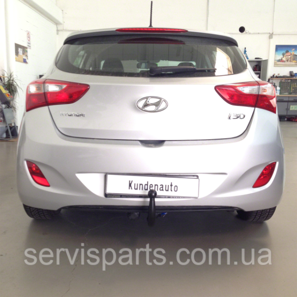 Польський фаркоп на Hyundai I30 hatchback 2012-2018 без підрізання бампера Швидкознімний вертикальний автомат на ключі - Зображення 5