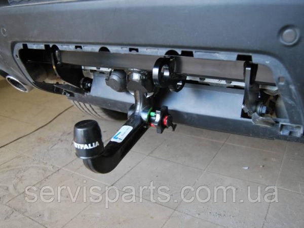 Польський фаркоп на Land Rover Range Rover Sport 2013- Швидкознімний вертикальний автомат на ключі - Зображення 2