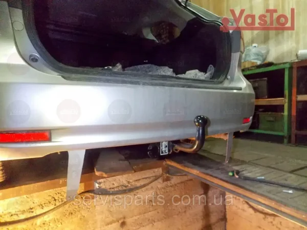 Знімний фаркоп на Toyota Avensis III универсал 2009-2020 - Зображення 5
