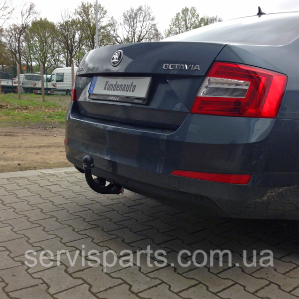 Швидкоз'ємний фаркоп на Skoda Octavia A7 2012-2020 (Шкода Октавія А7)