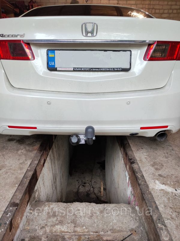 З'ємний фаркоп на Honda Accord VIII 2008-2012 (Хонда Акорд Європа) - Зображення 5