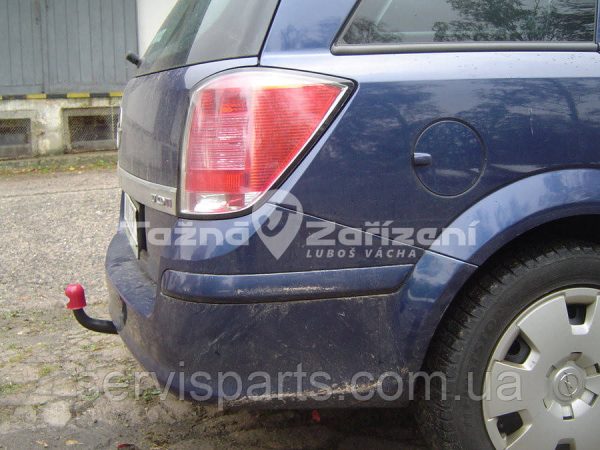 Польський фаркоп на Opel Astra H 2004-2014 (универсал)