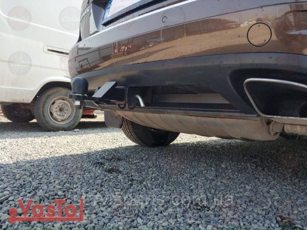 Знімний фаркоп на Volkswagen Touareg 2002-2018 (Фольксваген Туарег) Американська вставка під квадрат