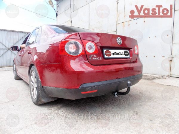 Знімний фаркоп на Volkswagen Jetta V 2005-2011 (Фольксваген Джета)
