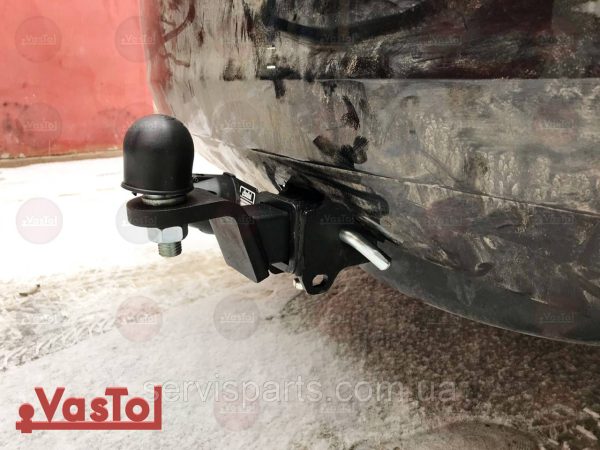 Знімний фаркоп на Dodge Journey 2008- (Додж Джорні) Американська вставка під квадрат - Зображення 5