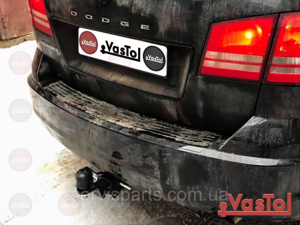 Знімний фаркоп на Dodge Journey 2008- (Додж Джорні) Американська вставка під квадрат - Зображення 2