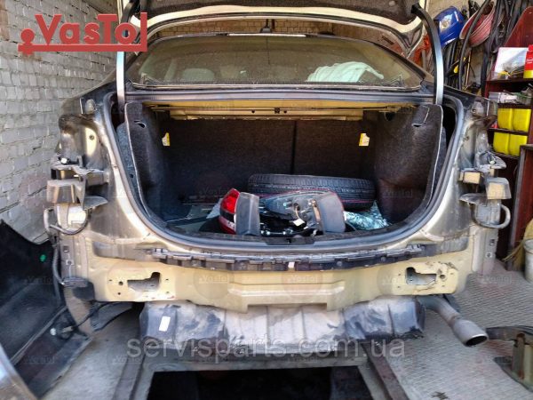 З'ємний фаркоп на Ford Fusion USA 2012 - без підрізу бампера. - Зображення 8