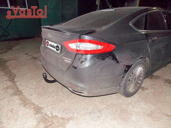 З'ємний фаркоп на Ford Fusion USA 2012 - без підрізу бампера. - Зображення 3