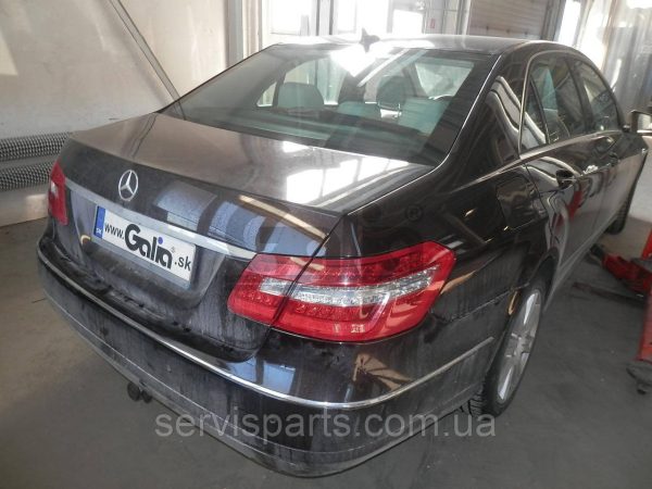 Оцинкований фаркоп на Mercedes-Benz E-Class W212 2009-2016 седан Швидкоз'ємний автомат на ручці - Зображення 2
