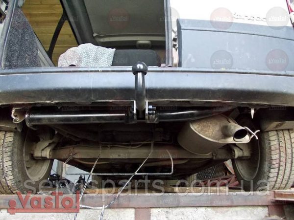 Знімний гак фаркоп на Nissan Kubistar 2003-2008 без підрізу бампера. - Зображення 3