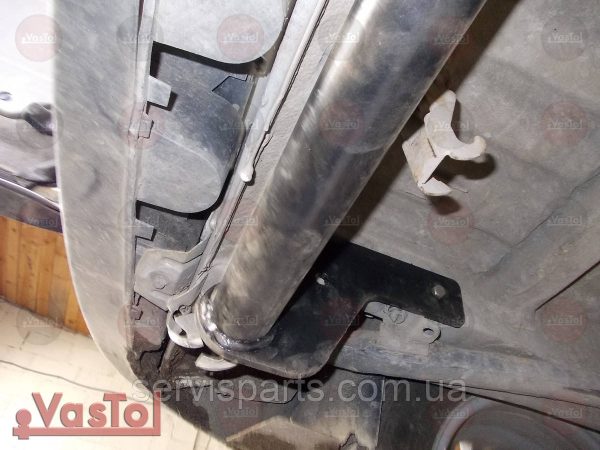 Знімний гак фаркоп на Nissan Kubistar 2003-2008 без підрізу бампера. - Зображення 5