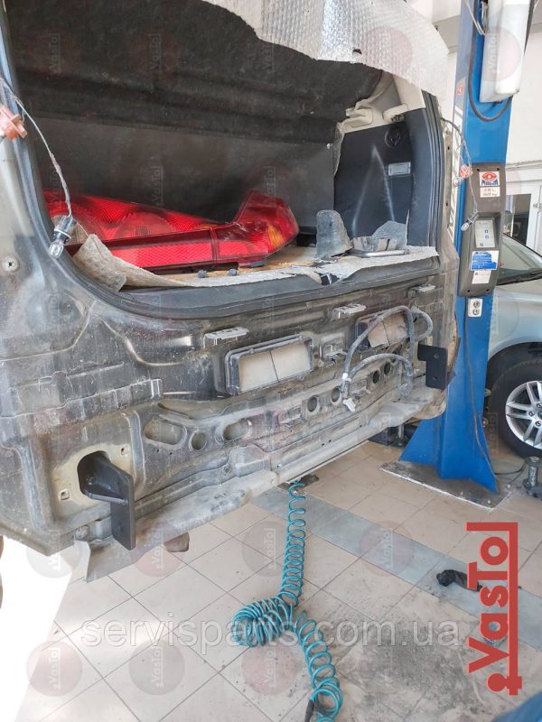 Знімний гак фаркоп на Nissan Note E11 2006-2013 (Нісан Ноут) - Зображення 3