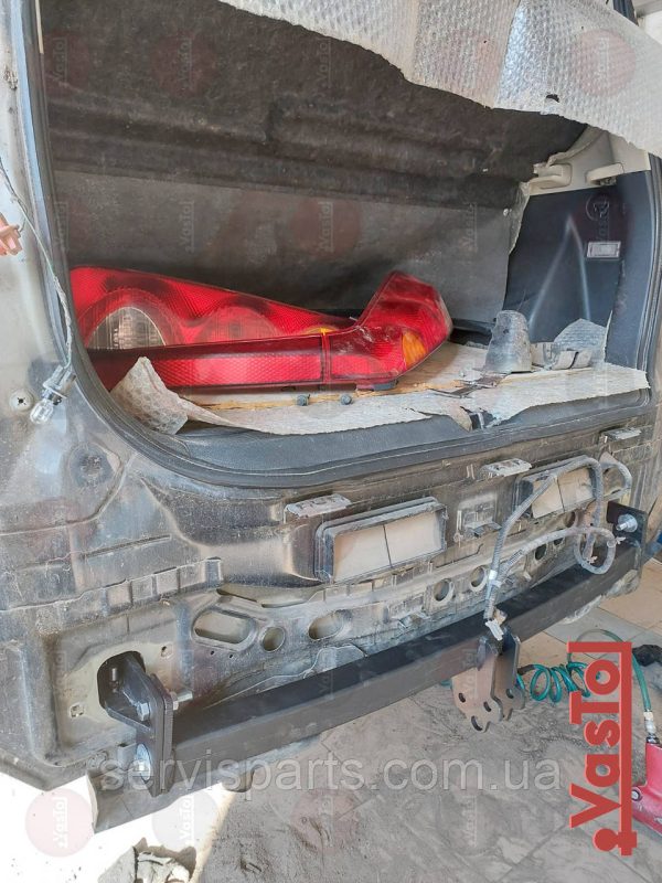 Знімний гак фаркоп на Nissan Note E11 2006-2013 (Нісан Ноут) - Зображення 6