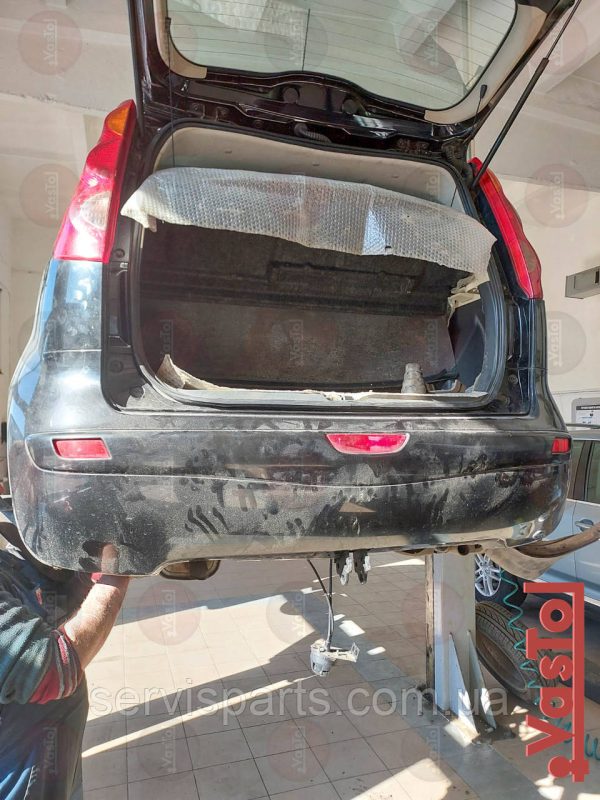 Знімний гак фаркоп на Nissan Note E11 2006-2013 (Нісан Ноут) - Зображення 8