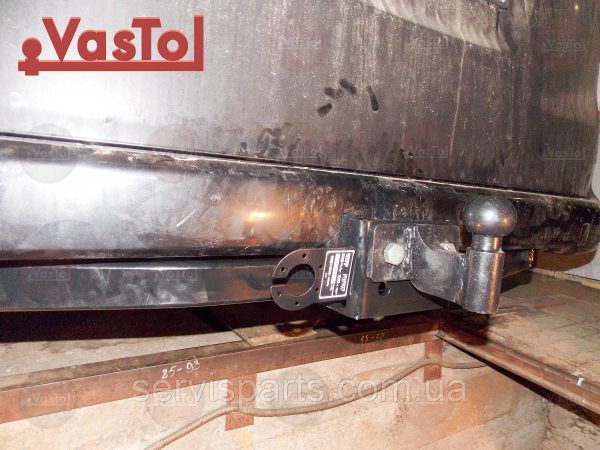 Знімний гак фаркоп на Nissan NV200 2009- (Ніссан NV200) - Зображення 4