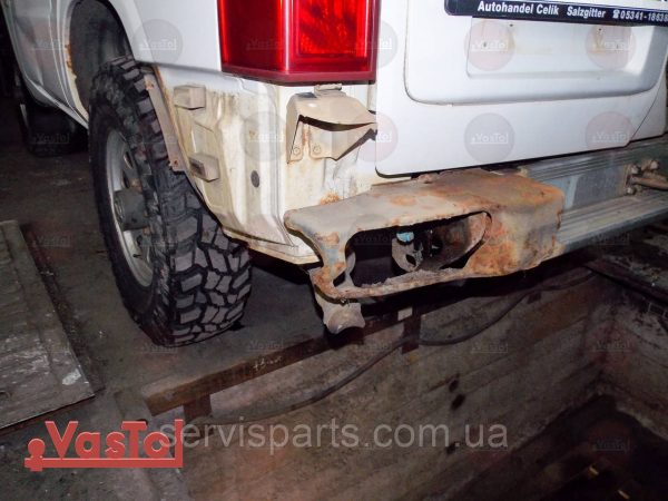 Знімний гак фаркоп на Nissan Patrol Y61 1997-2010 (Ніссан Патрол) без підрізу бампера - Зображення 4