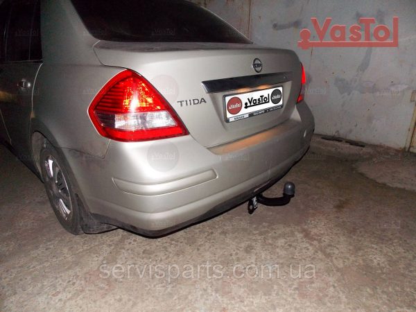 Український фаркоп на Nissan Tiida седан 2004-2014 (Нісан Тіїда) - Зображення 5