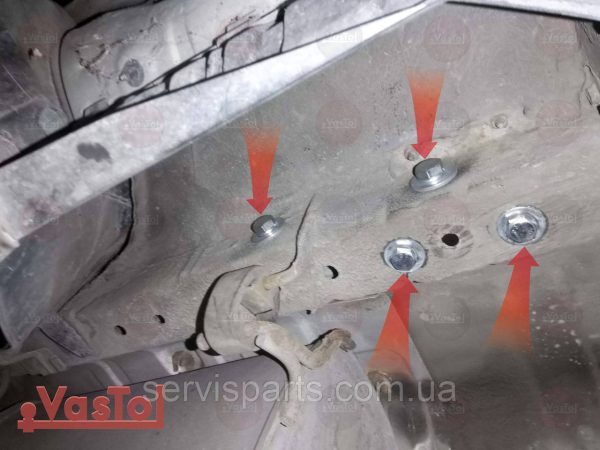 Український фаркоп на Nissan Tiida седан 2004-2014 (Нісан Тіїда) - Зображення 10