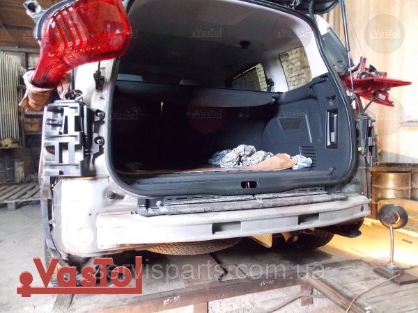 Знімний гак фаркоп на Peugeot 5008 2009-2016 (Пежо 5008) - Зображення 6