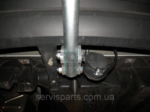 Оцинкований фаркоп на Renault Megane II 2003-209 (седан та универсал) - Зображення 2