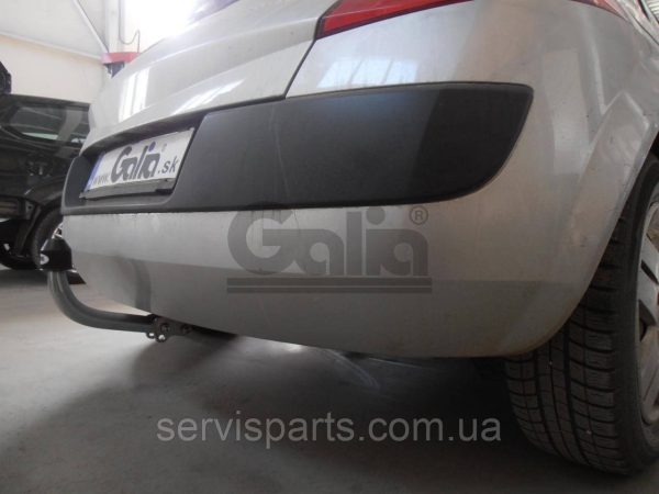 Оцинкований фаркоп з'ємний гак на Renault Megane II 2002-2008 (хетчбек)