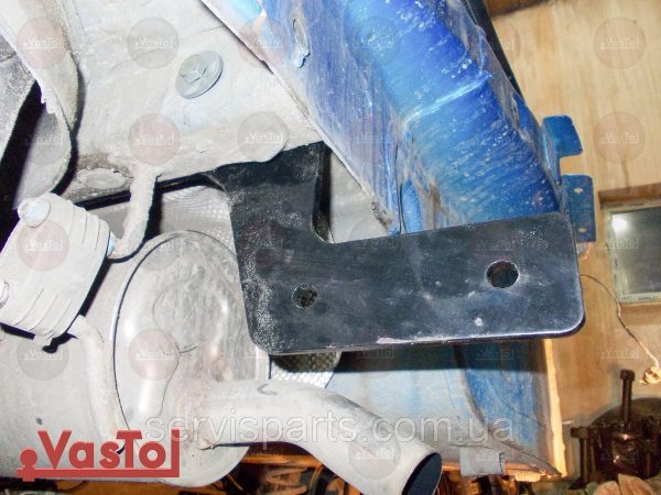 Фаркоп знімний гак на Renault Sandero Stepway 2009-2012 без підрізу бампера. - Зображення 7