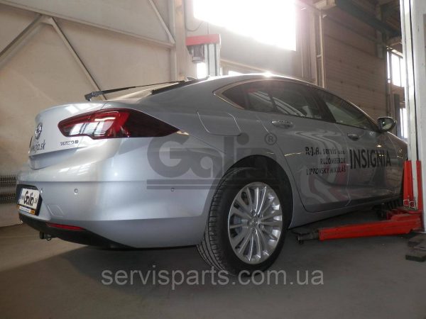 Фаркоп знімний гак Opel Insignia B 2017- (Опель Інсігнія) Швидкознімний автомат на ручці