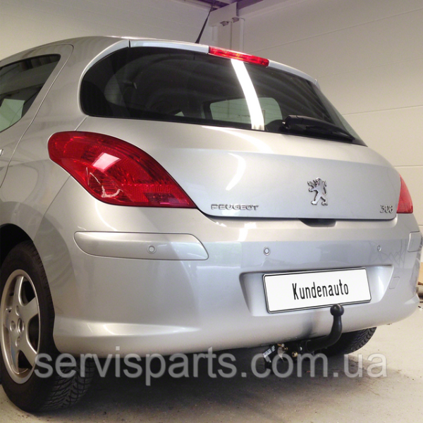 Польський фаркоп на Peugeot 308 2007-2013 хетчбек (без підрізу бампера)