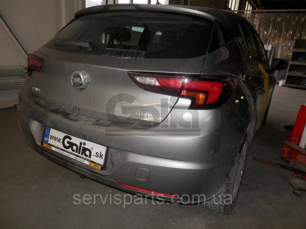 Оцинкований фаркоп Opel Astra K 2016-2021 без підрізування бампера Швидкознімний автомат на ручці - Зображення 3