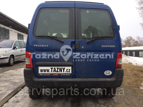 Польський фаркоп на Peugeot Partner 1996-2008 (Пежо Партнер) - Зображення 5