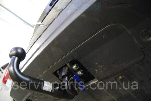Швидкознімний фаркоп на Land Rover Range Rover IV 2012- (Рейнж Ровер 4) на ключах - Зображення 4