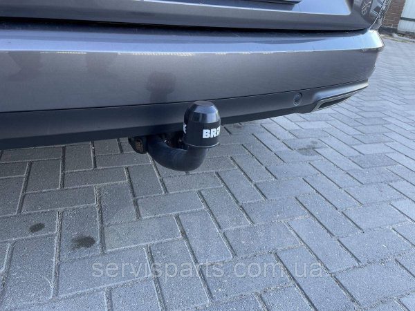 Польський фаркоп на Renault Talisman седан 2016- (Рено Талісман)
