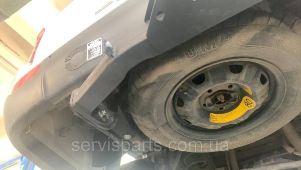 Знімний гак фаркоп на Ssang Yong Korando Sports 2012-2016 (Санг Йонг Корандо Спортс) Американська вставка під квадрат - Зображення 2