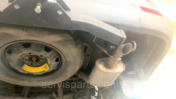 Знімний гак фаркоп на Ssang Yong Korando Sports 2012-2016 (Санг Йонг Корандо Спортс) Американська вставка під квадрат - Зображення 3