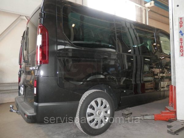 Оцинкований фаркоп на Nissan NV300 2014-2021 (Нісан NV300) - Зображення 4