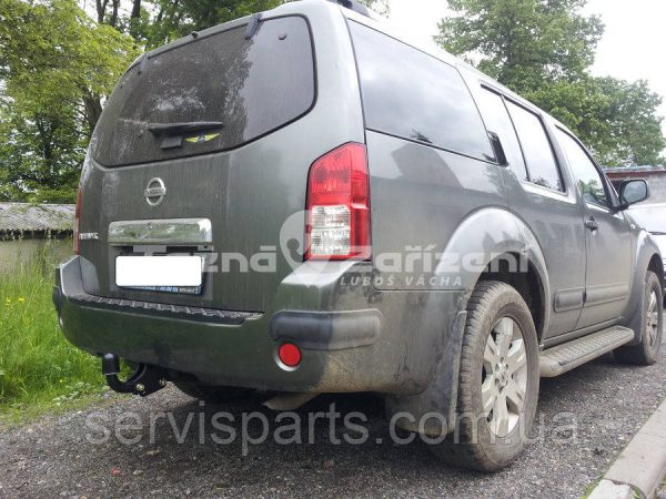 Польський фаркоп на Nissan Pathfinder R51 2005-2014 (Нісан Пафайндер)