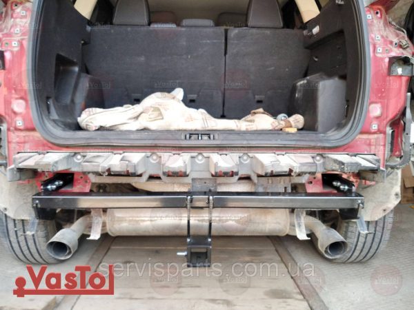 Український фаркоп на Ford Kuga 2013-2019 (Ford Escape USA) американська вставка під квадрат - Зображення 6
