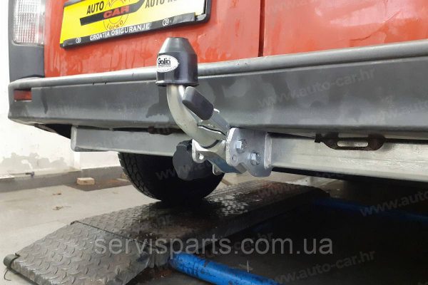 Медичний фаркоп на Nissan Primastar 2003-2014 (Нісан Примастар) Швидкознімний автомат на ручці