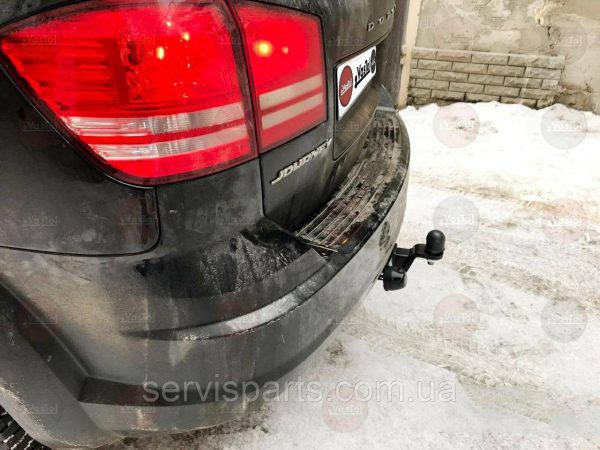 Знімний фаркоп на Dodge Journey 2008- (Додж Джорні) Американська вставка під квадрат