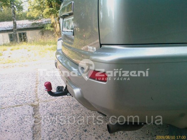 Знімний фаркоп на Nissan X-Trail T30 2001-2007 - Зображення 2