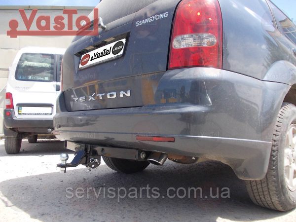 Знімний гак фаркоп на SsangYong Rexton W 2012- (Ссангйонг Рекстон) Американська вставка під квадрат - Зображення 4