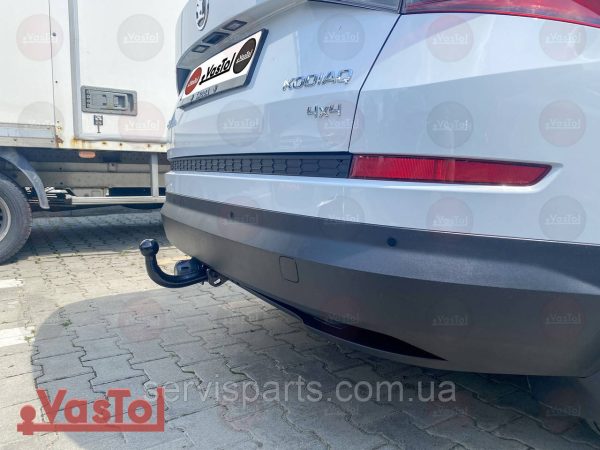 Фаркоп Skoda Kodiaq 2017- (Шкода Кодіак) гак на болтах - Зображення 5