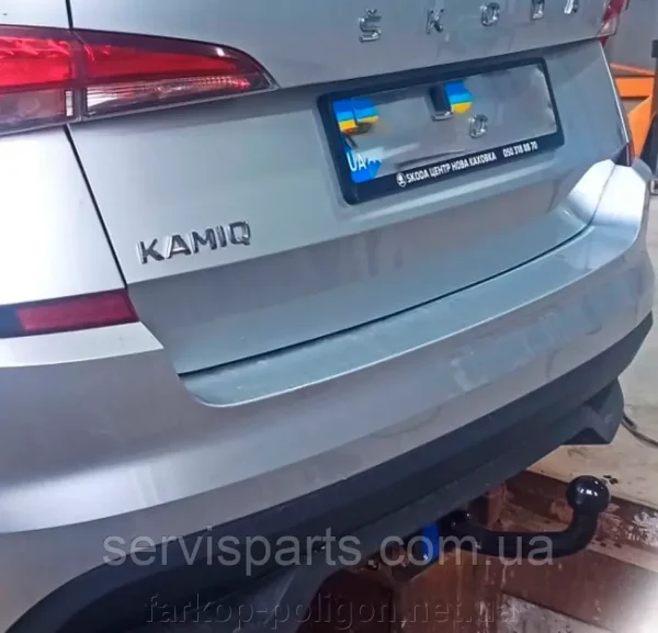 Знімний гак фаркоп на Skoda Kamiq 2019- (Шкода Камік)