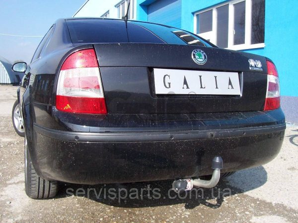 Словацький фаркоп на Skoda Superb I 2002-2008 (Шкода Суперб)